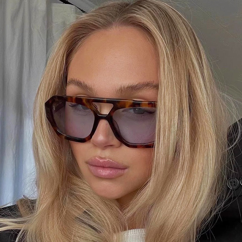 Lunettes de soleil léopard