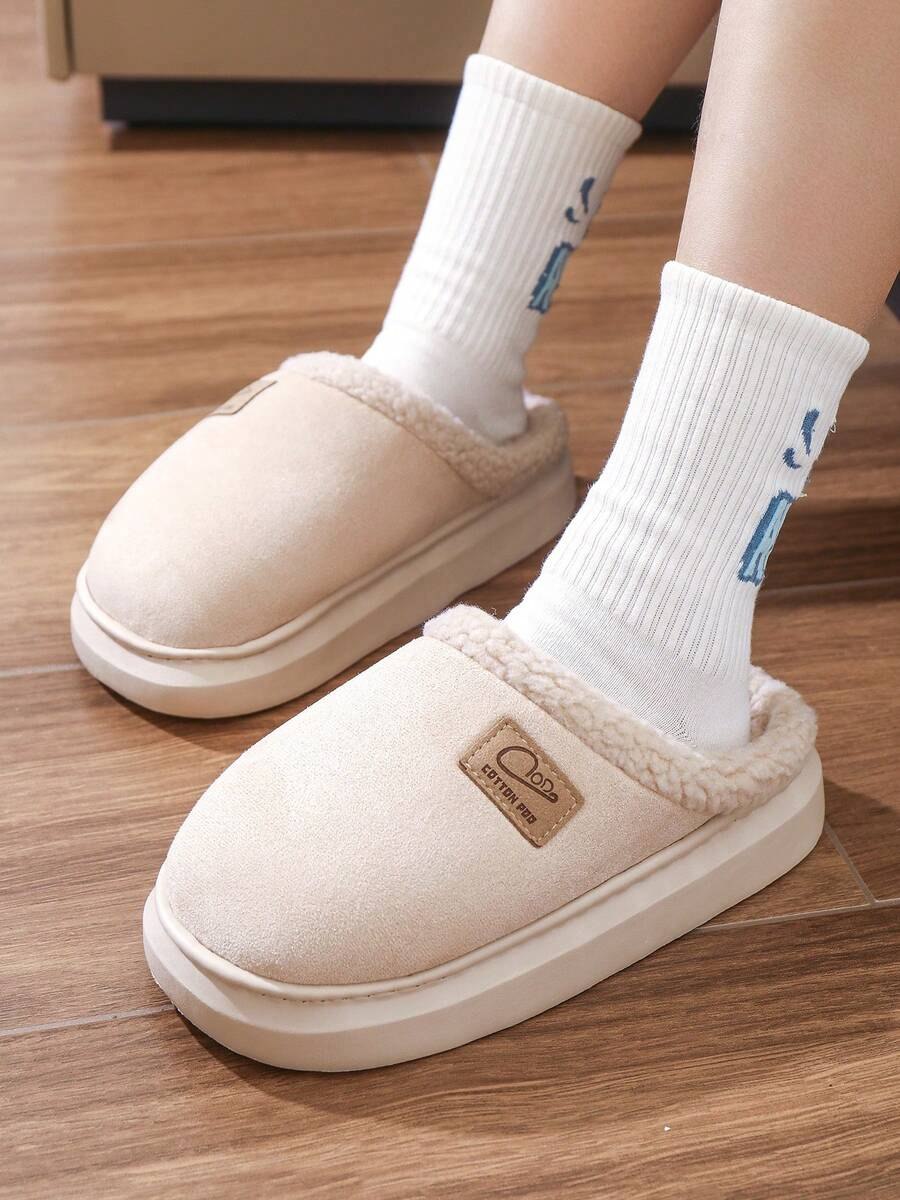 Mira | Pantoufles d'intérieur en peluche